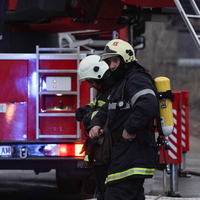 Четирима българи, сред които две деца, са загинали при пожар в Германия