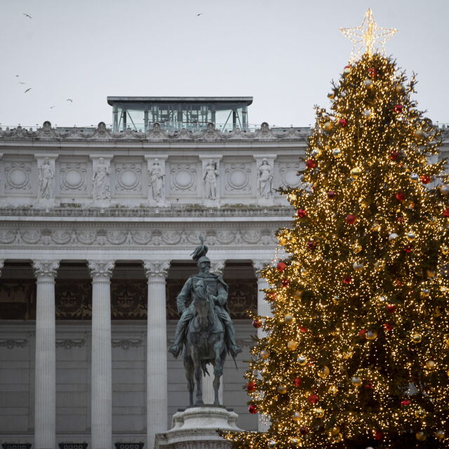 В Италия ще празнуват Коледа и Нова година вкъщи