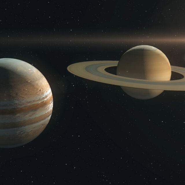 Наблюдаваме рядко астрономическо явление - Юпитер и Сатурн ще се "сближат" 