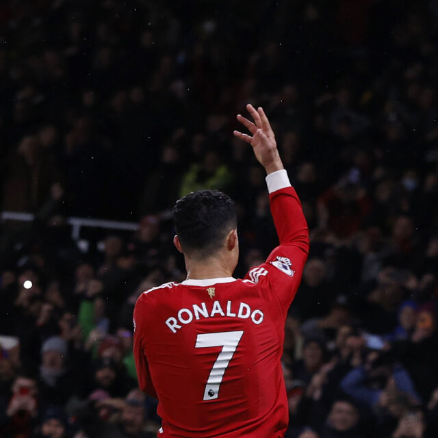 Роналдо затвърди статуса си на властелин на "Инстаграм" с 400 милиона последователи 