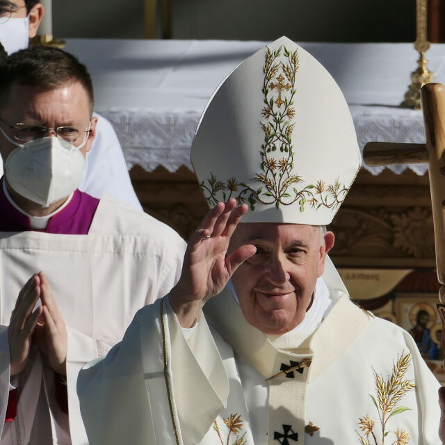 Папата в Кипър: Историята е отворила голям разрив между католици и православни