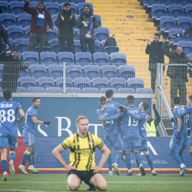 "Левски" победи в последния си мач на "Герена" за годината, влезе в Топ 6