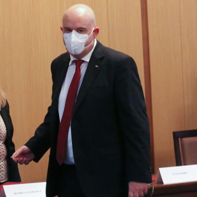 Тежък сблъсък между Гешев и правосъдния министър в „Бояна“