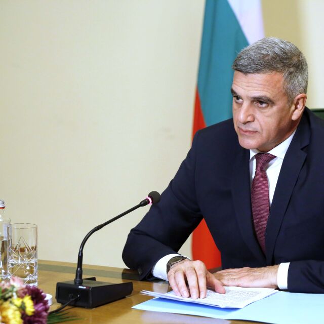Янев: Като член на НАТО България не може да бъде обект на чужди решения
