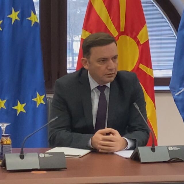 С. Македония е готова да включи българите в Конституцията си