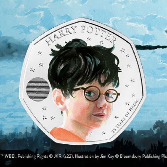 25 години Хари Потър: Кралският монетен двор пуска специални монети с илюстрации (СНИМКИ)