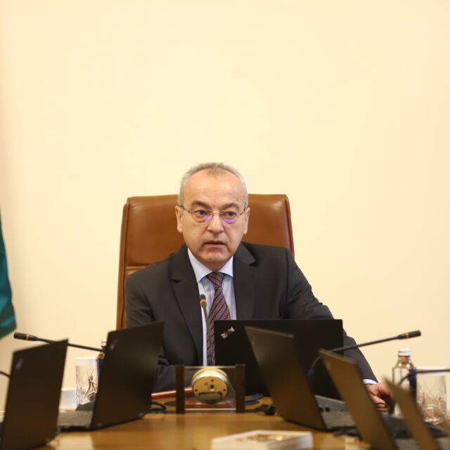 Гълъб Донев: Финансовото министерство подготвя проекта за бюджет 2023 г.