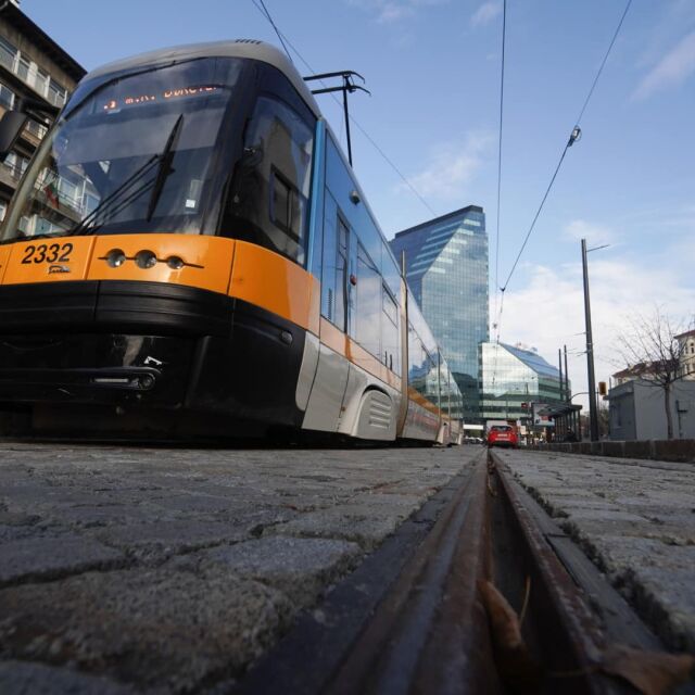Градският транспорт се надява да стане атрактивен с „Party tram“ 