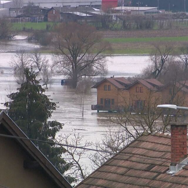 Наводнения в Хърватия и Босна и Херцеговина след обилни валежи