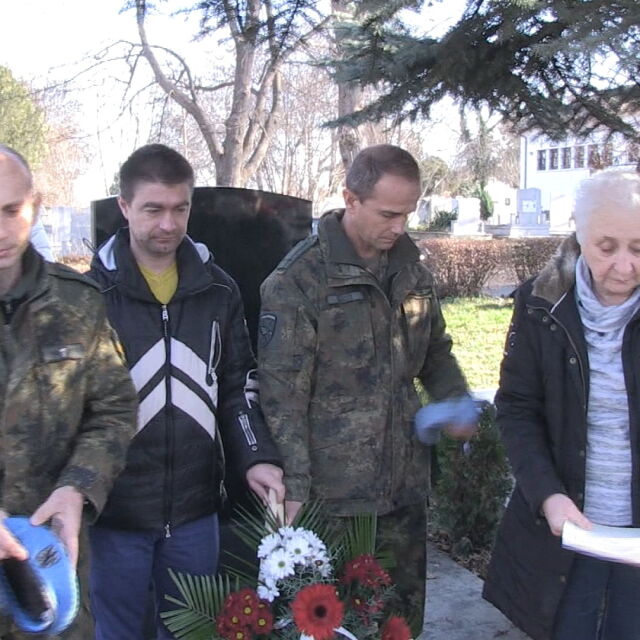 Близки и колеги на загиналия в Кербала Антон Петров се събраха в Русе