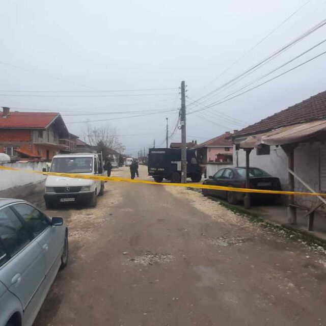 Мъж уби родителите на жена си и се самоуби в Пловдивско