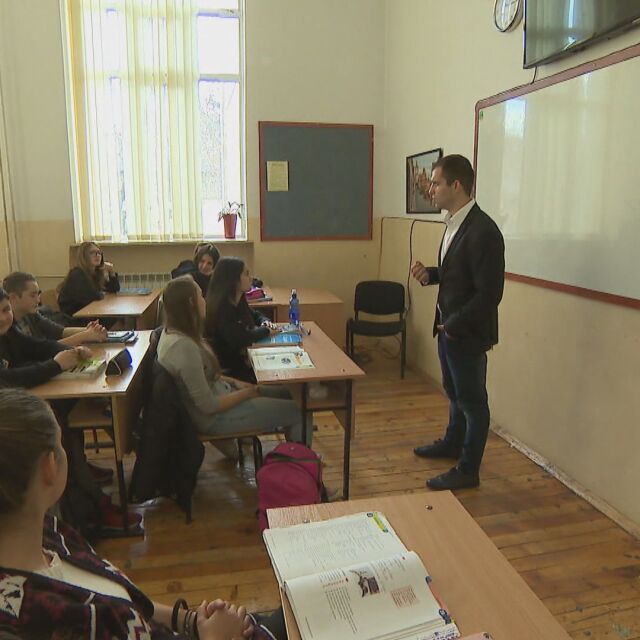 Създателят на PISA пред bTV: В България родителите често гледат на училището като на клиент