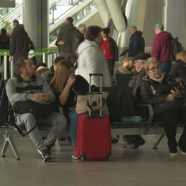Правата на пътниците: Какво трябва да знаем, ако полетът ни бъде отменен или багажът ни изчезне