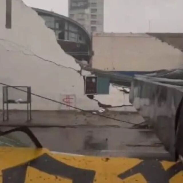 Гръмотевична буря доведе до смъртта на 13 души в Аржентина