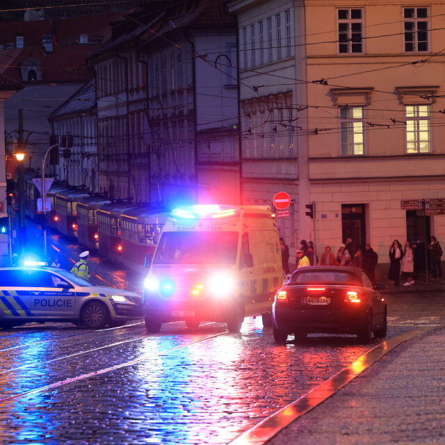 „Адът е бил неописуем, всички сме "простреляни“: Българка разказва за ужаса от масовата стрелба в Прага