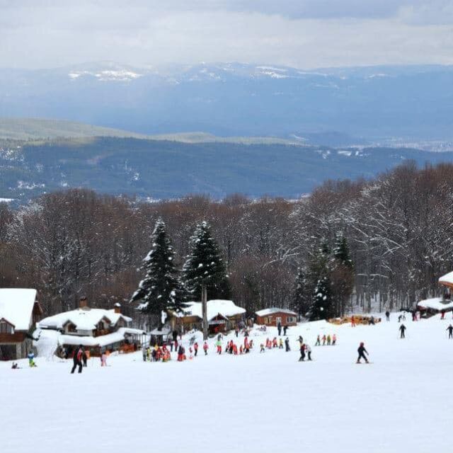Обработени писти и снежни забавления: Ски писта „Кулиното“ край Разлог посреща първите си гости