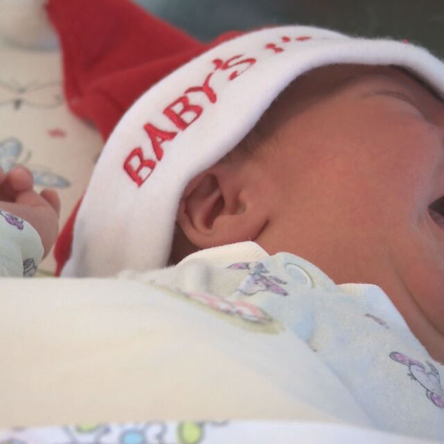 Новият живот на Коледа: Колко бебета проплакаха в „Майчин дом“?