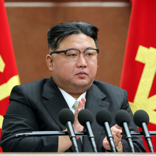 Ким Чен-ун нареди да се ускори подготовката за война