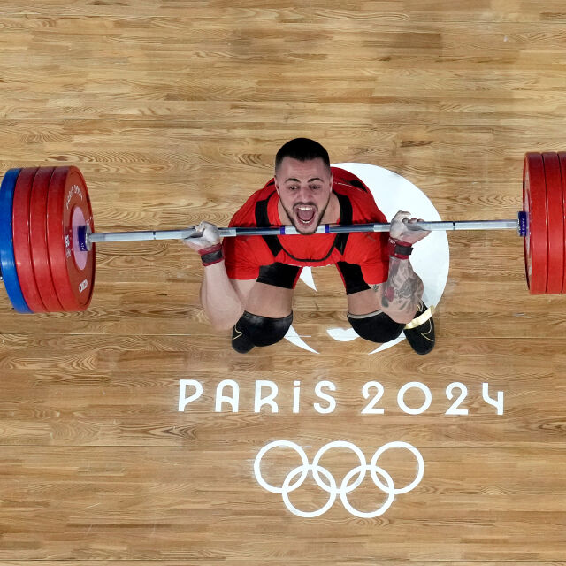 На изхода на 2024 година: Лудостта си има име - Карлос Насар (ВИДЕО+СНИМКИ)