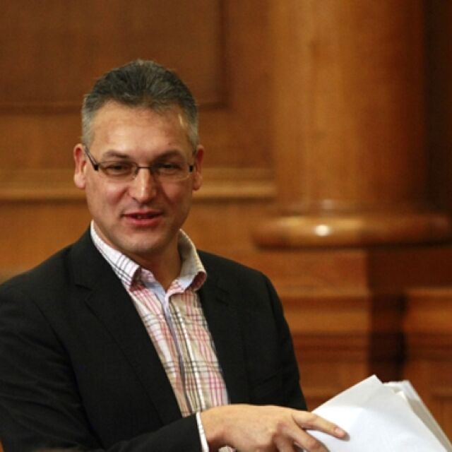 Парламентът гласува оставката на Валери Жаблянов като зам.-председател на НС