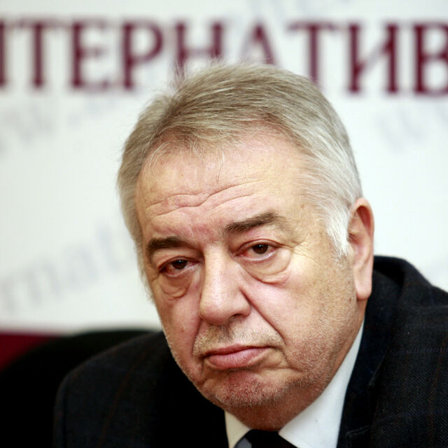 АБВ застанаха зад Плевнелиев за изборния референдум