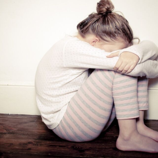 Предложение: Затвор за домашно насилие над дете