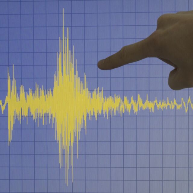Мощно земетресение на Камчатка (ВИДЕО)