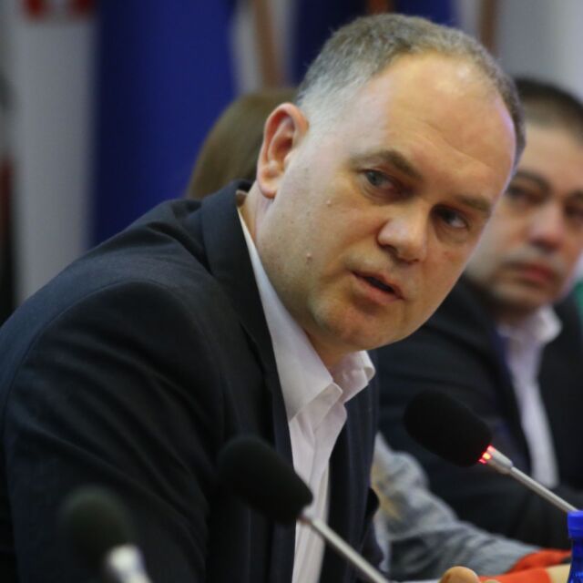 Георги Кадиев: Върху бизнеса на Васил Божков е имало чадър, сега ще му го вземат