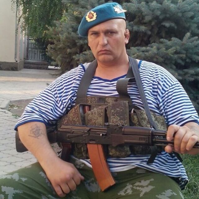 Бияч от Околовръстното се правил на бунтовник в Донецк
