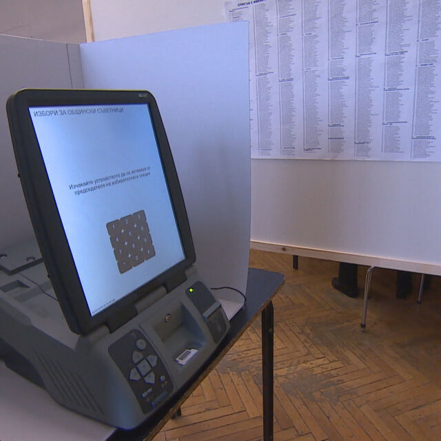 Производителят на машините за гласуване – замесен в изборни скандали по цял свят