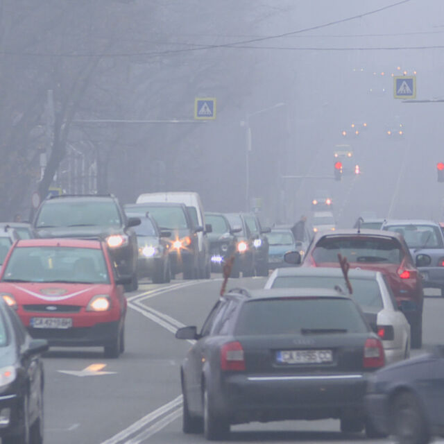 След рекордно замърсения въздух: Столичната община готова на непопулярни мерки