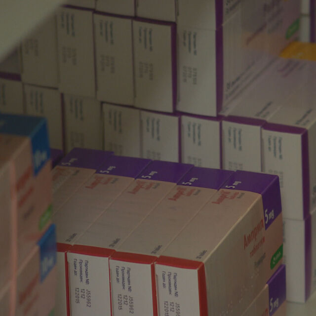 Здравното министерство ще се опита да ограничи паралелния износ на лекарства