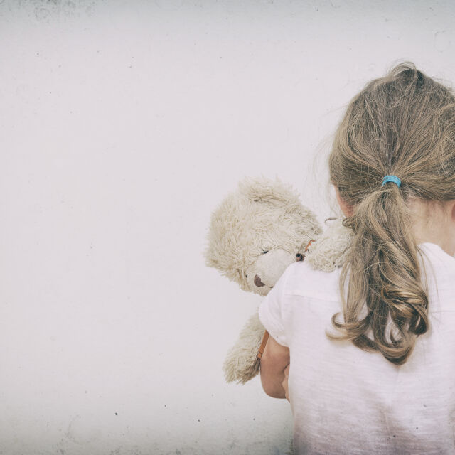 Проучване: Сексуалното насилие над деца във Великобритания е епидемия