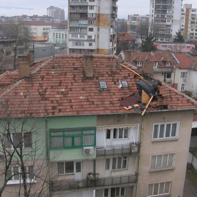 Община Враца ще помогне на семействата, останали без покрив след ураганния вятър