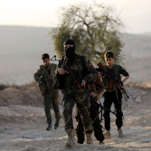 Сирийски проправителствени сили започнаха да навлизат в Африн