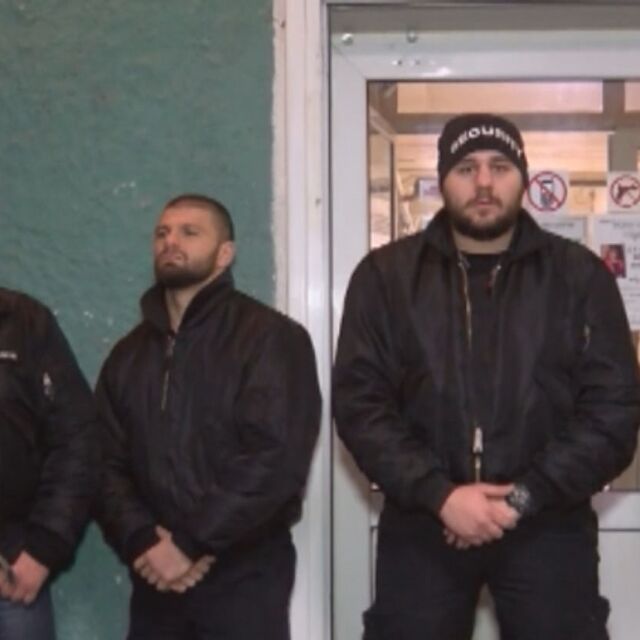 Вече втора нощ частни охранители пазят Спешното в Горна Оряховица