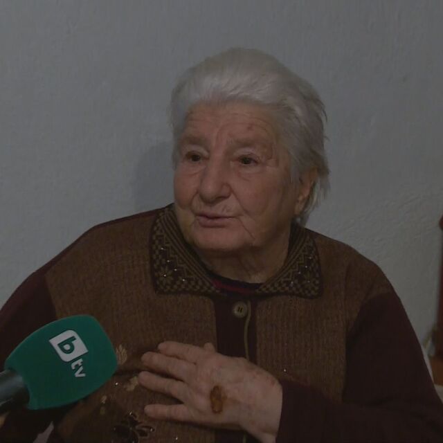 83-годишната жена, пребита в Гурково, спи с брадва до главата