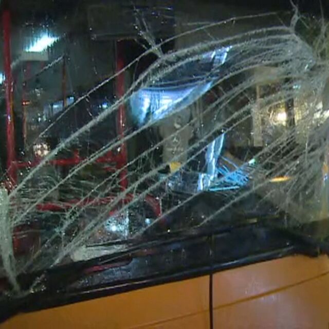 Катастрофа между два автобуса на градския транспорт в София заради буйстващ пътник