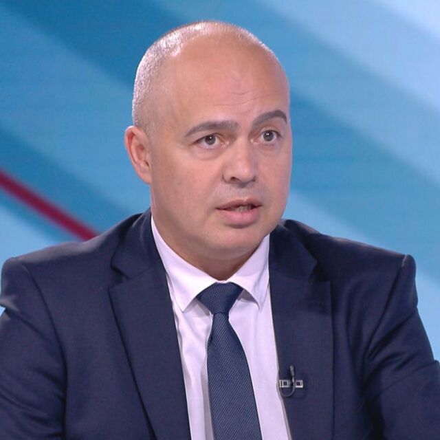 Георги Свиленски: Импийчмънт на президента не е изход