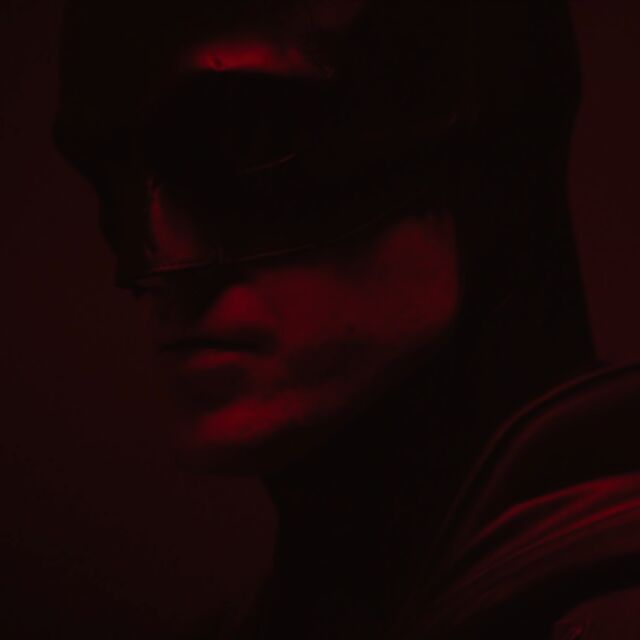 Първи кадри с Робърт Патинсън като Батман (ВИДЕО)