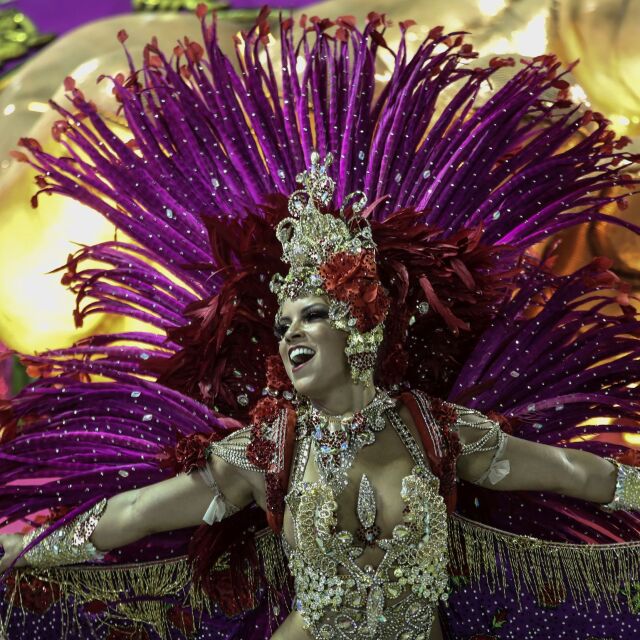 Спектакъл, посветен на робството, спечели титлата на карнавала в Рио де Жанейро