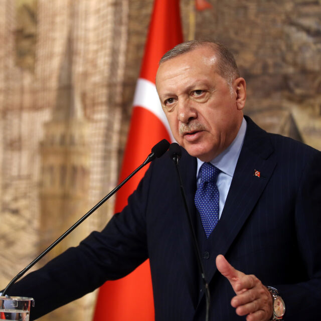 Ердоган към Путин: Оставете ни да се разберем насаме със сирийския режим