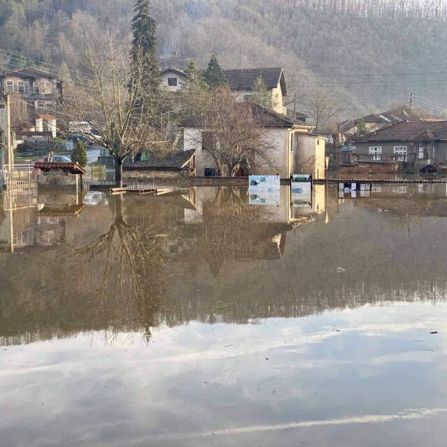 Частично бедствено положение заради наводнение в странджанското село Кости 