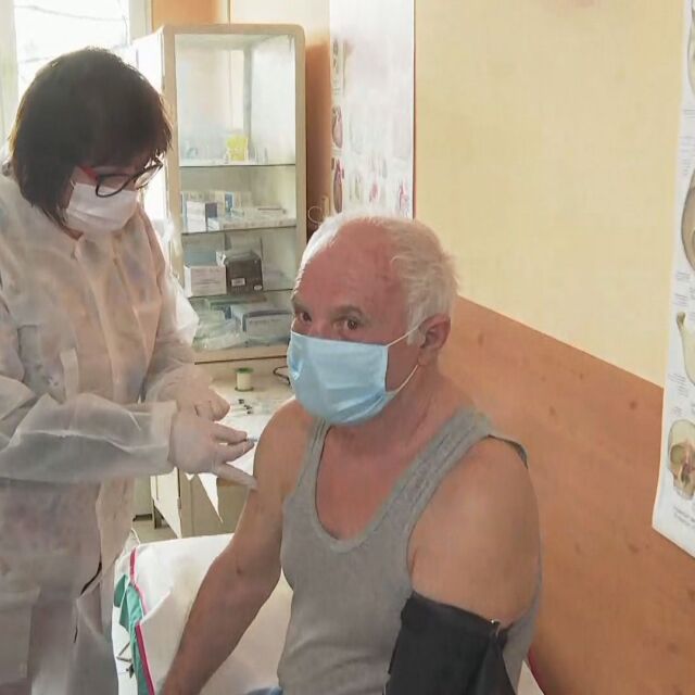 В Бургас: Денонощна ваксинация до изчерпване на количествата