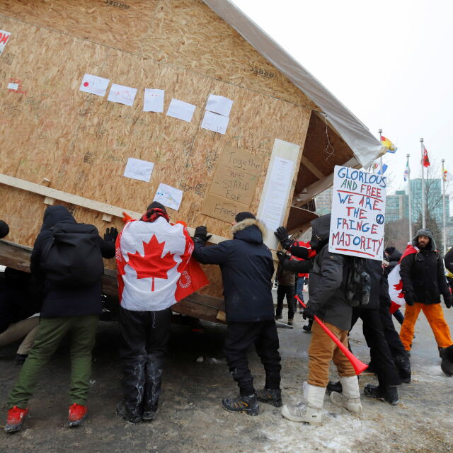 Протестът в Канада срещу COVID мерките: Извънредно положение в Отава