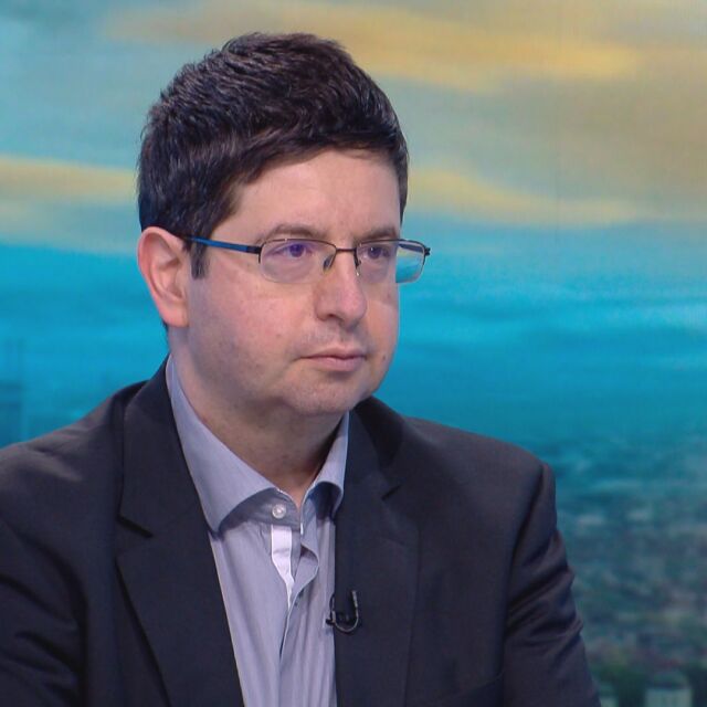 Петър Чобанов: Има опасност да задлъжнеем с Бюджет 2022