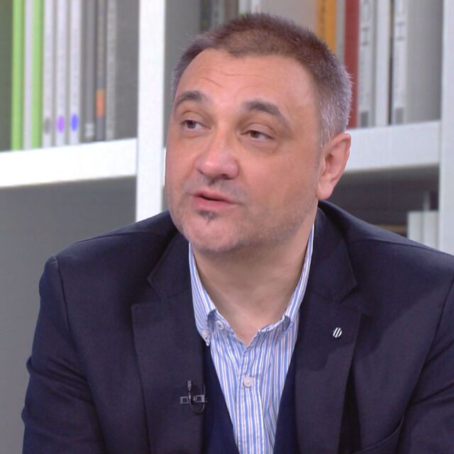Андрей Чорбанов: Зеленият сертификат трябваше отдавна да отпадне