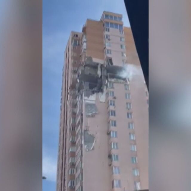 Свидетелски разказ пред bTV за ударения от ракета жилищен блок в Киев