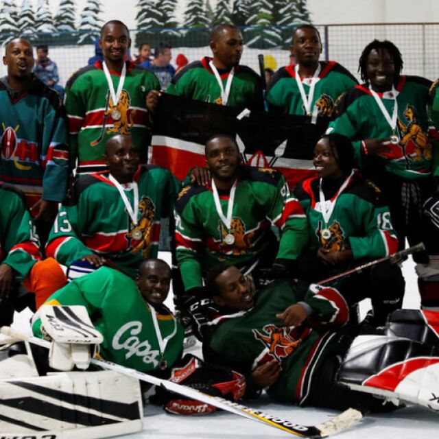 Запознайте се с "Ледените лъвове" - единственият тим по хокей на лед в Кения (ВИДЕО)