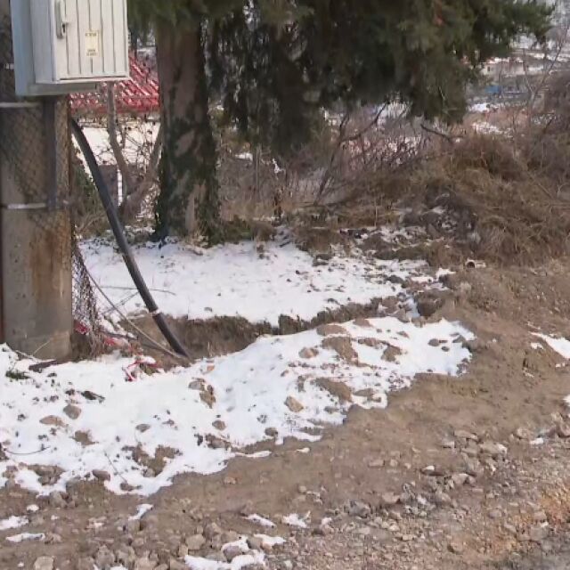  Заради ремонт на улични стълбове село Брестовица остана без ток и на студено 